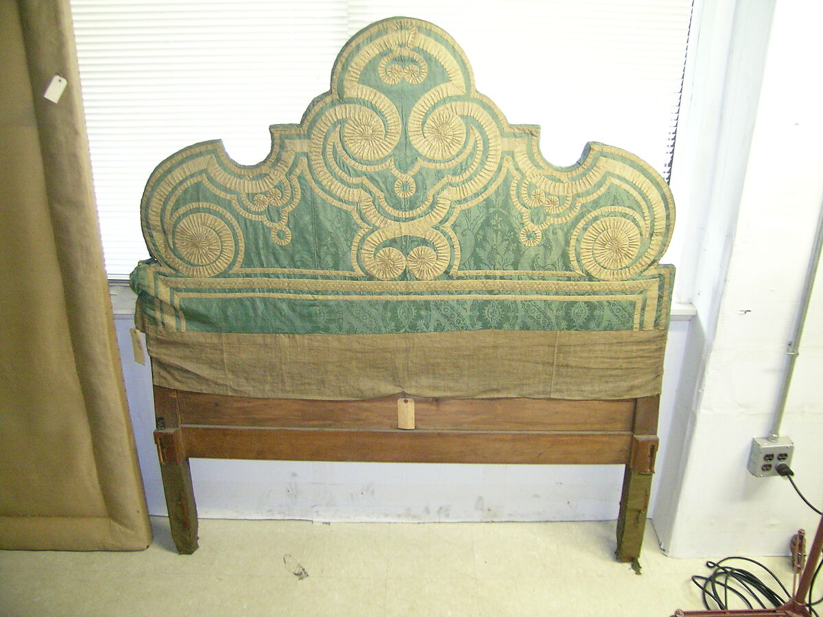 Frame and headboard for a bed, Plain wood, silk damask; silk, French