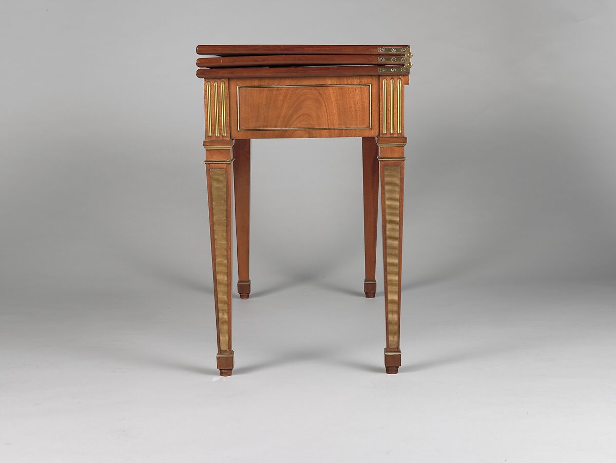 Game table, David Roentgen (German, Herrnhaag 1743–1807 Wiesbaden, master 1780), Oak and walnut, veneered with mahogany, maple, holly (the last two partially stained); iron, steel, brass, gilt bronze; felt and partially tooled and gilded leather, German, Neuwied am Rhine