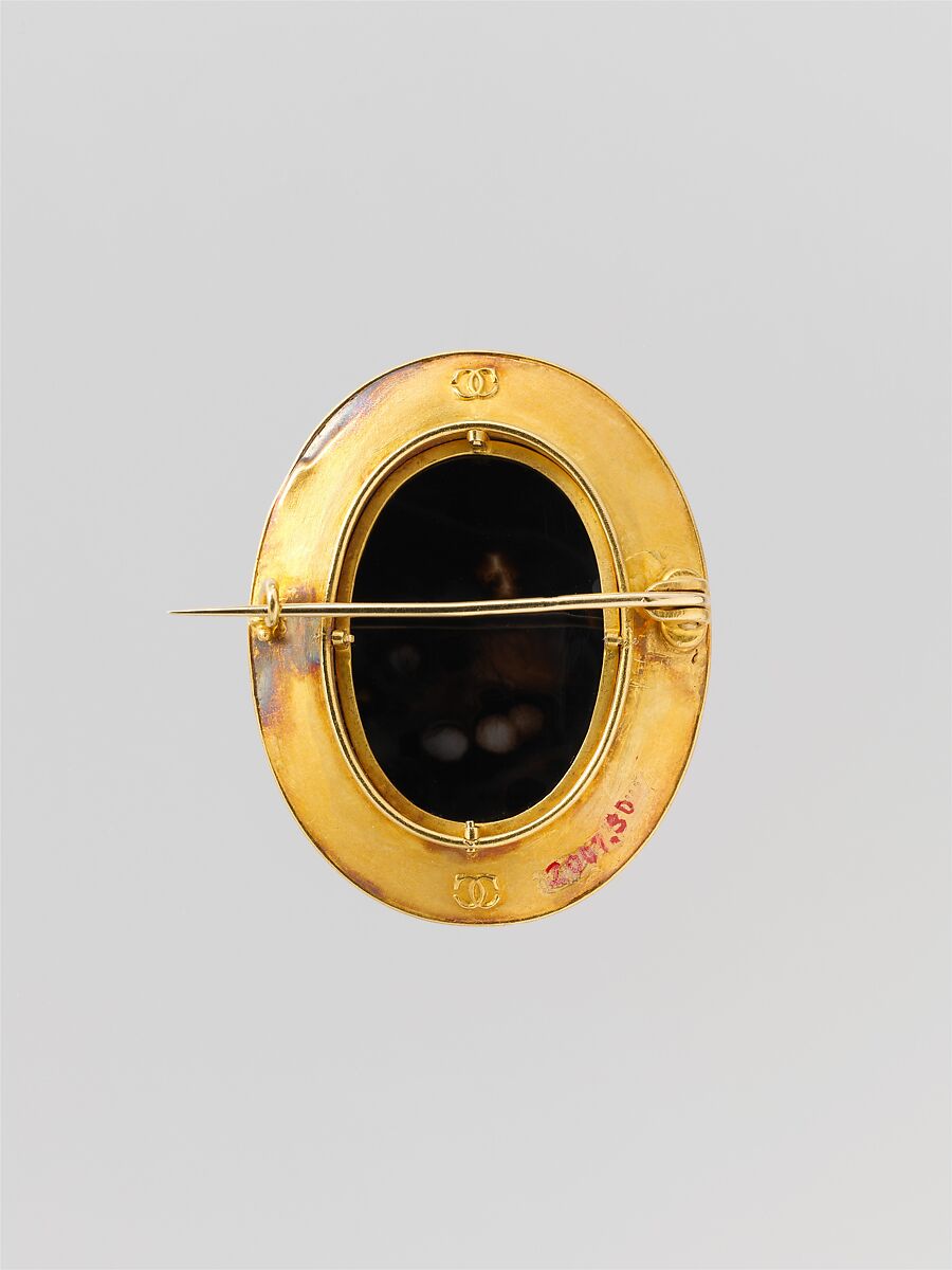 Nymph and Swan, Cameo by Benedetto Pistrucci (Italian, 1783–1855, active England), Agate cameo; gold mount with black enamel, Italian, Rome