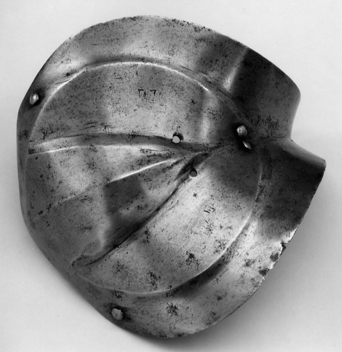 Composed Armor, Left elbow cop (h) marked by Guillem Margot (Flemish, active Brussels, recorded 1505–20), Steel, leather, Italian, probably Milan