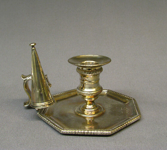 Chamber candlestick