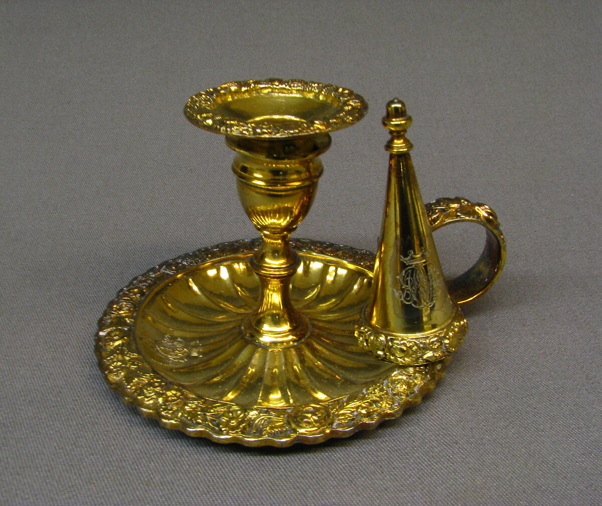 Chamber candlestick, Robert Hennell II (British, 1763–retired 1833), Silver gilt, British, London 