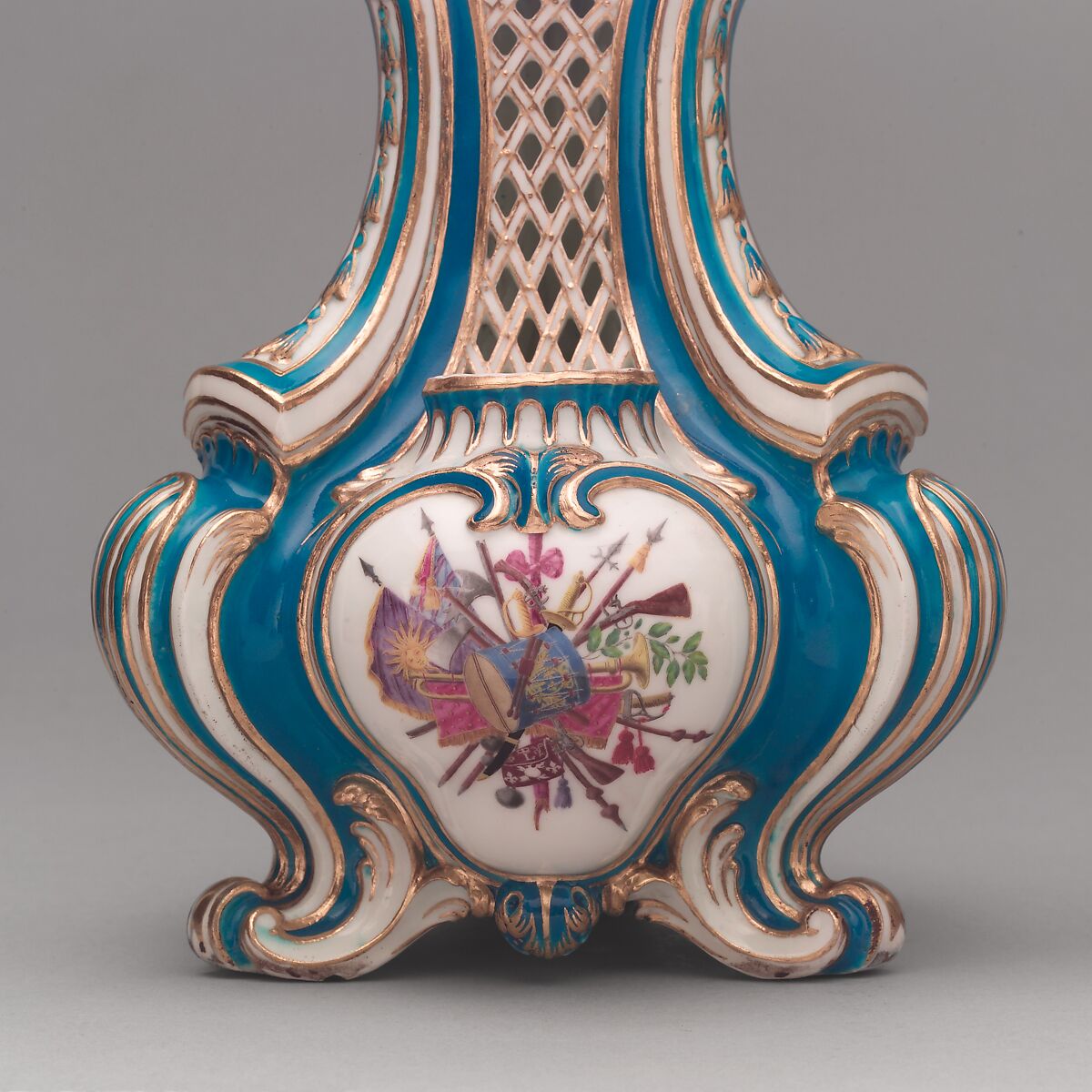 Vase with cover (vase pot-pourri triangle) (one of a pair), Sèvres Manufactory (French, 1740–present), Soft-paste porcelain, French, Sèvres