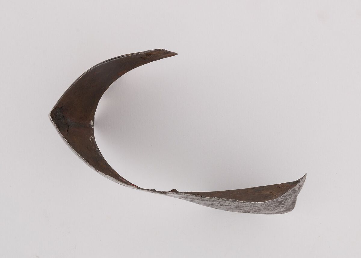 Left and Right Knee Defenses (Poleyns), Steel, Western European