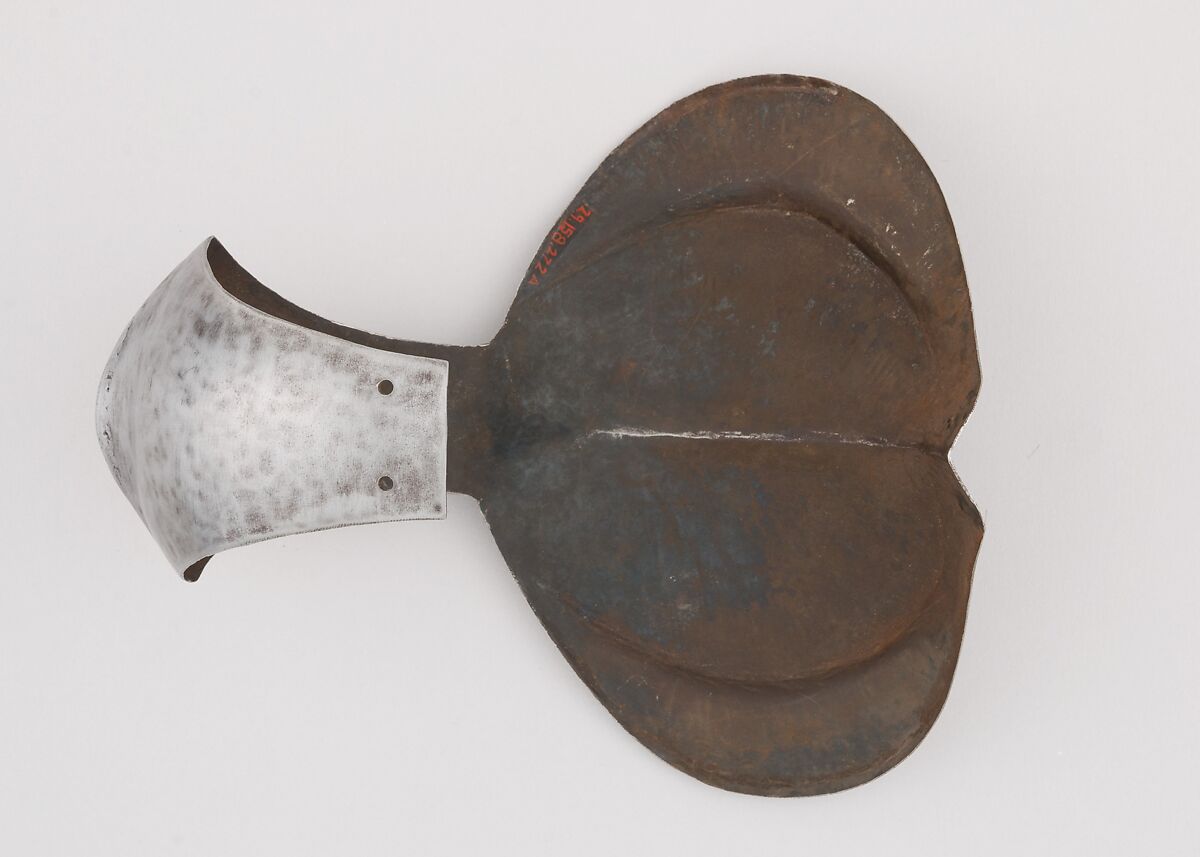 Pair of Knee Defenses (Poleyns), Steel, Italian