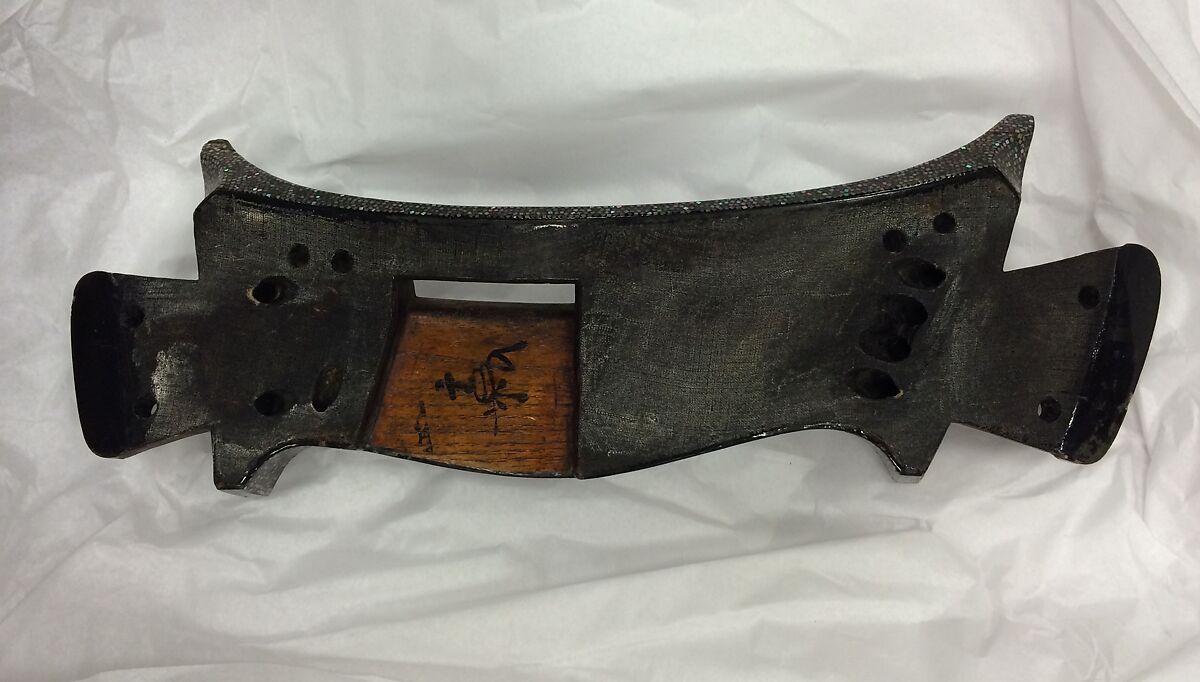 Saddle (Kura), Signed by Chikara (Japanese, active ca. 1610), Wood, mother-of-pearl, linen, lacquer, gold, Japanese