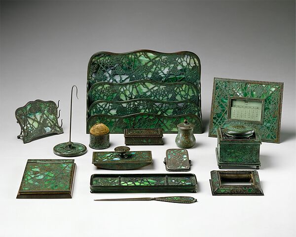 Covered Box, Designed by Louis C. Tiffany (American, New York 1848–1933 New York), Favrile glass, bronze, American 