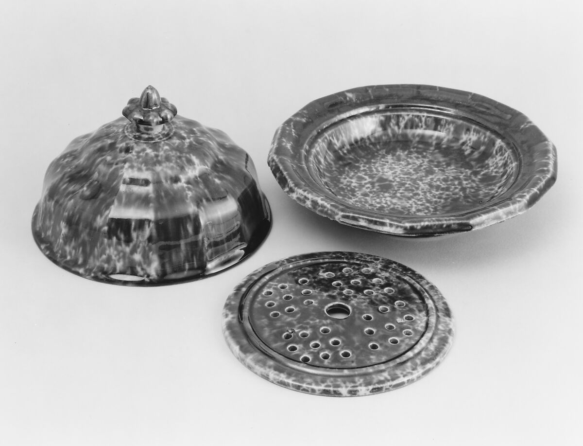 Covered Butter Dish, United States Pottery Company (1852–58), Mottled brown earthenware, American