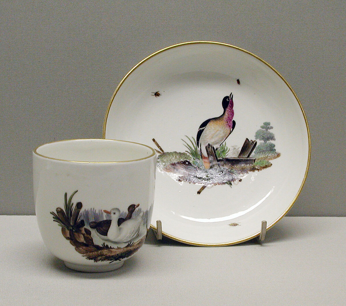Coffee cup and saucer, Höchst Manufactory (German, 1746–1796), Hard-paste porcelain, German, Höchst 