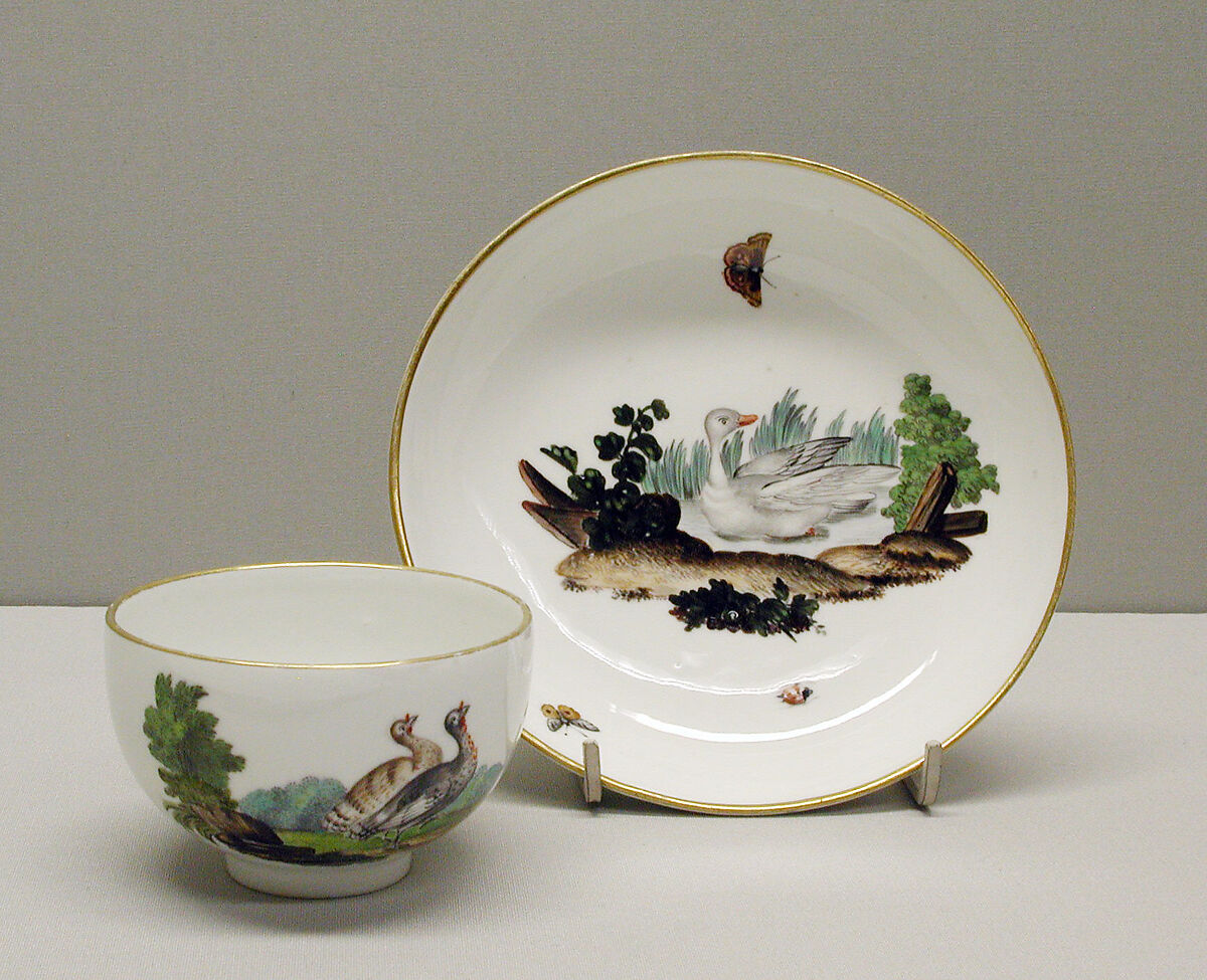 Teacup and saucer, Höchst Manufactory (German, 1746–1796), Hard-paste porcelain, German, Höchst 