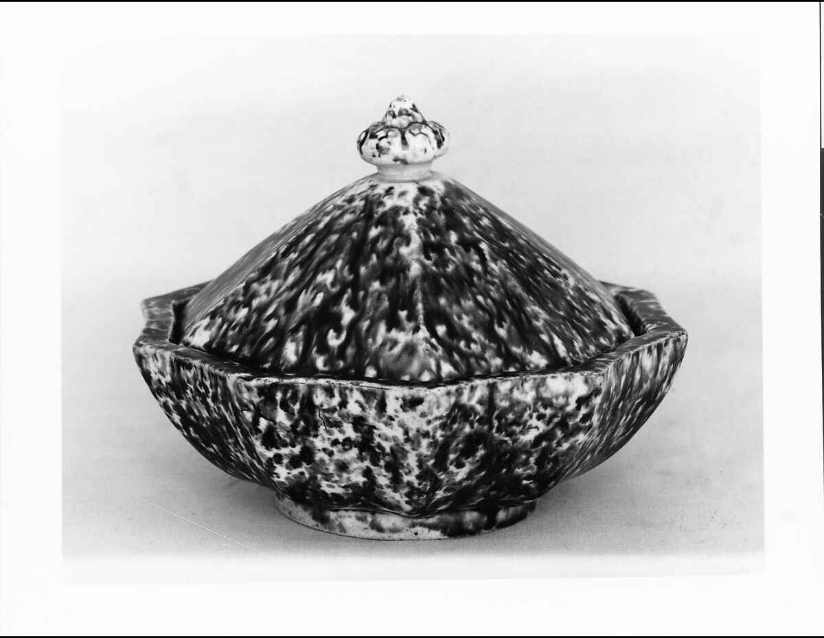 Covered dish, Ralph Bagnall Beech (active 1845–57), Earthenware, American