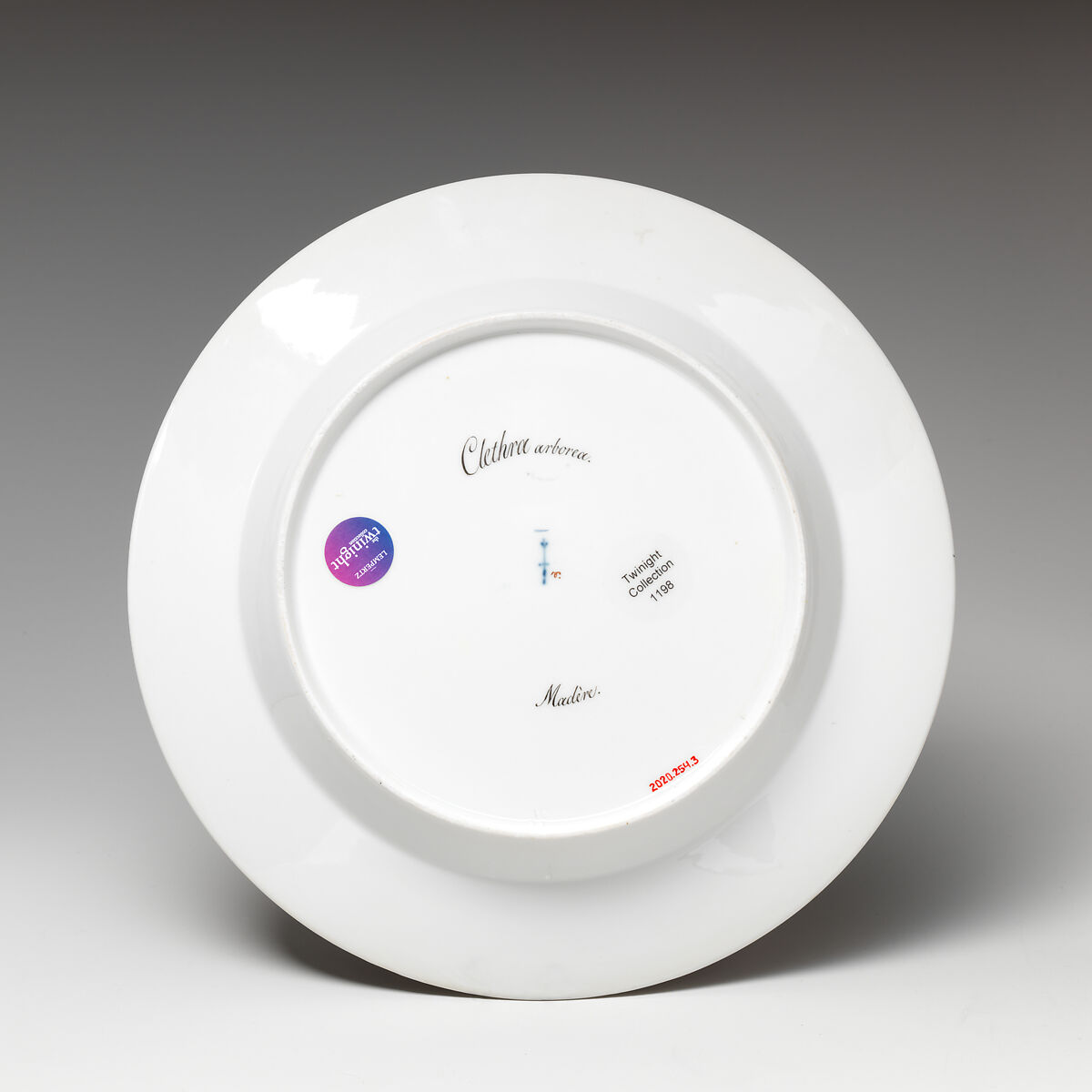 Plate with Lily of the Valley Tree (Clethra arborea), Royal Porcelain Manufactory (Königliche Porzellan-Manufaktur), Berlin (German, founded 1763), Hard-paste porcelain, German, Berlin