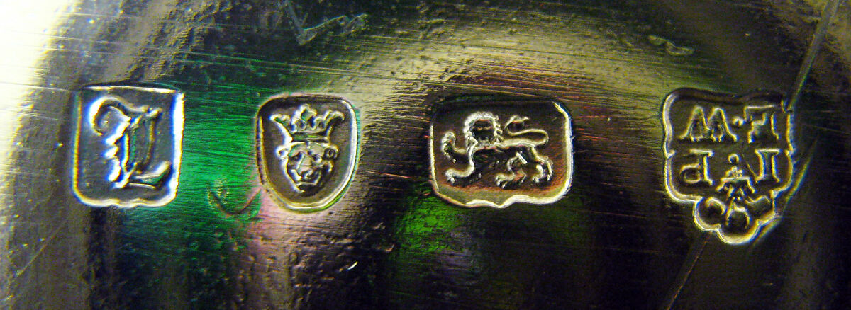 Toilet box (one of a pair) (part of a set), John Parker (British, active 1759–77), Silver gilt, British, London