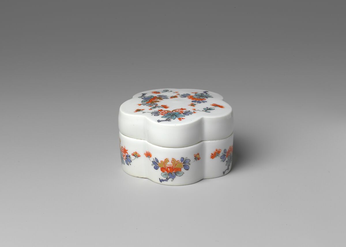 Toilet box, Meissen Manufactory  German, Hard-paste porcelain, German, Meissen