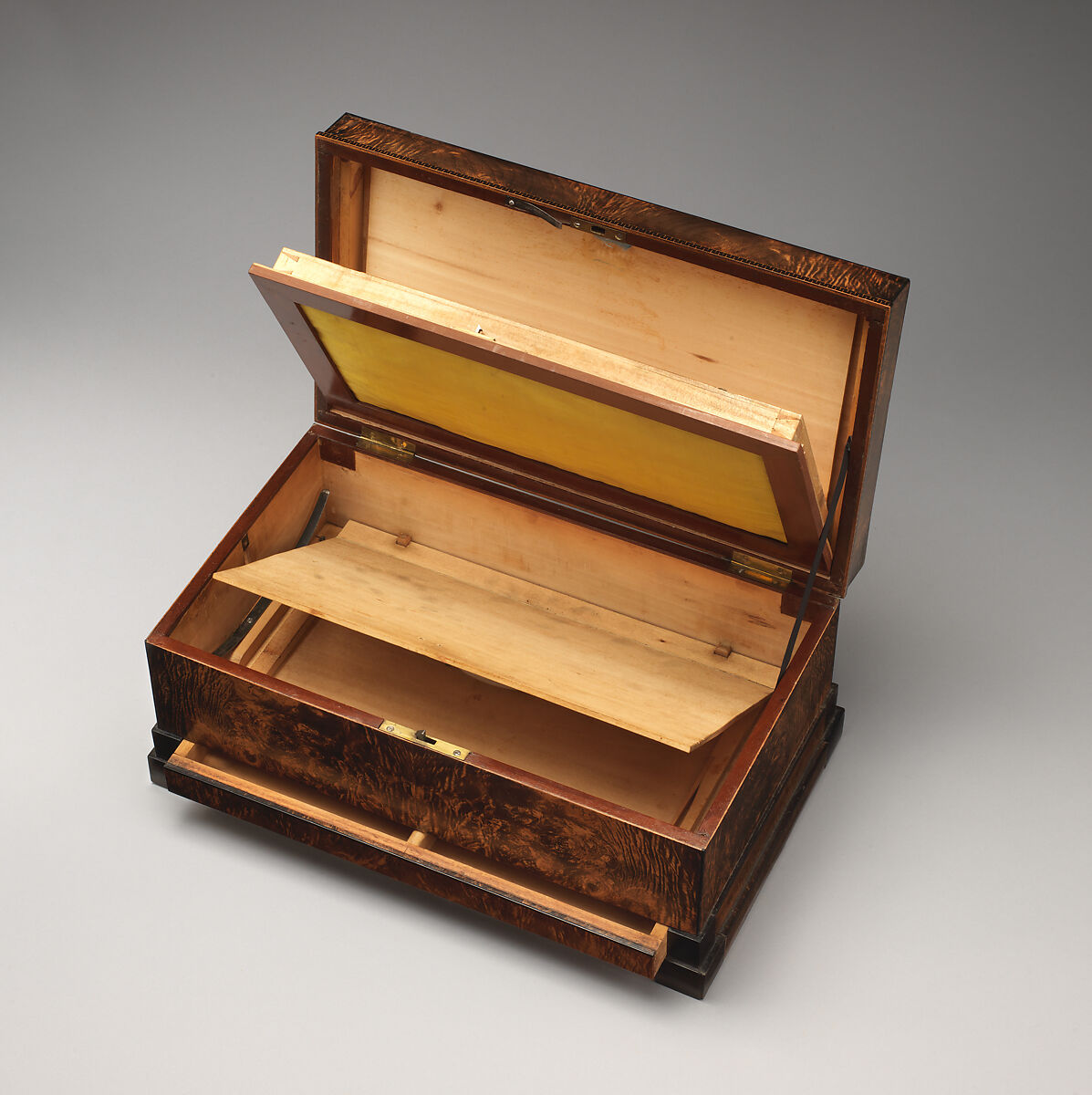Mechanical casket, Heinrich Gambs (Durlach–Baden 1765–1831 Saint Petersburg), Burr-maple, ebony and ebonized fruitwood, mahogany, birch, gold-colored silk and green baize, Russian, St. Petersburg