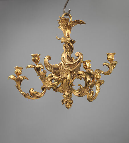 Six-light chandelier (one of a pair)