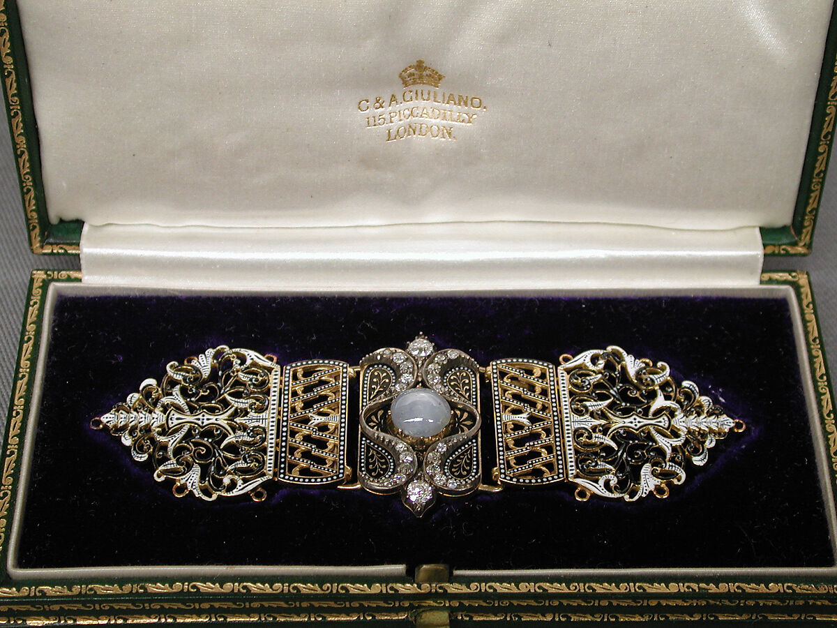 Belt buckle, Carlo Giuliano (Italian, active England, ca. 1831–1895), Gold, silver, star sapphire, diamond, enamel, British, London
