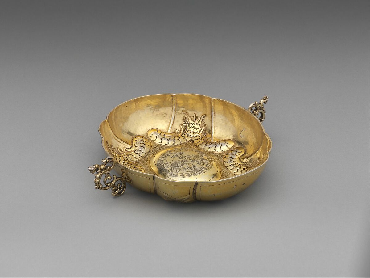 Two-handled bowl, Péter W. Kecskeméti (ca. 1663–ca. 1680), Gilded silver, Hungarian, Kassa 