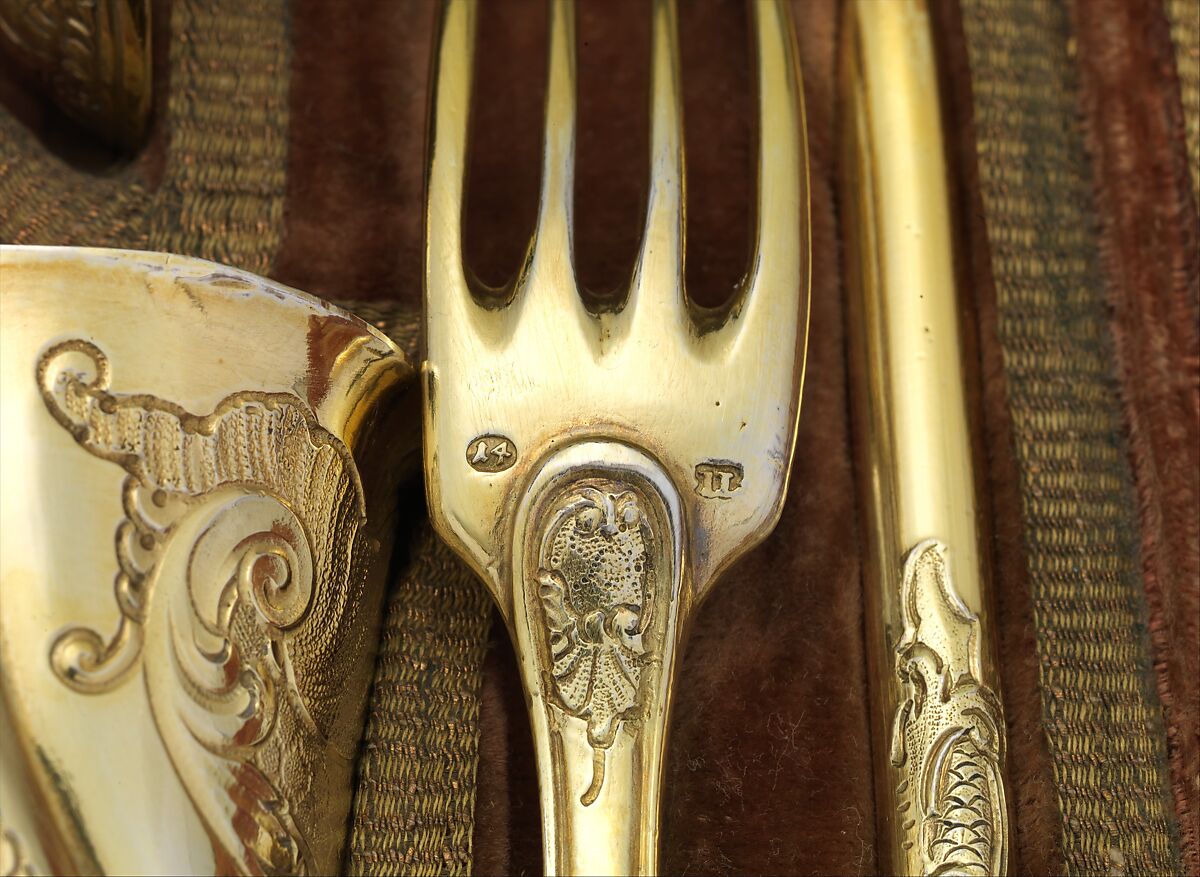 Traveling set in leather case, Johann Ludwig Laminit (German, 1696–1752), Gilded silver, steel, Meissen porcelain, tooled leather, velvet, German, Augsburg