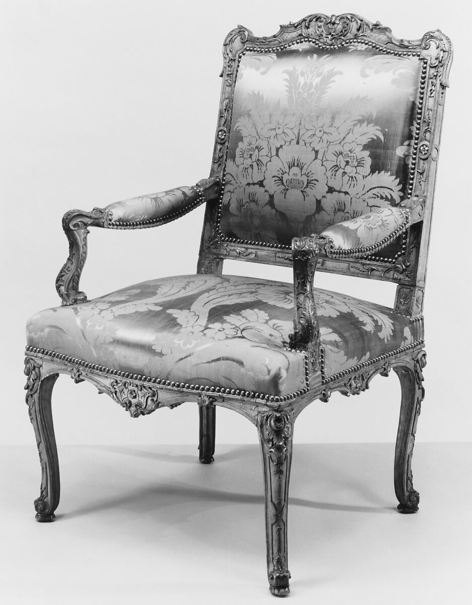 Armchair (part of a set), Carved beech with crimson damask, French