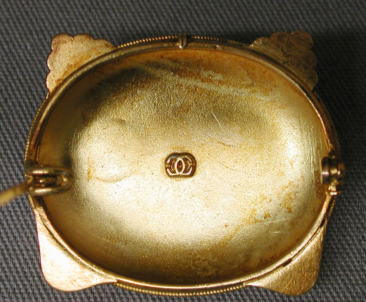 Brooch in the form of an owl head, Firm of Castellani, Gold, agate, Italian, Rome