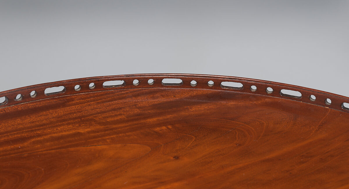 Tilt-top table, Workshop of David Roentgen (German, Herrnhaag 1743–1807 Wiesbaden, master 1780), Mahogany; gilt bronze and brass, German, Neuwied am Rhein