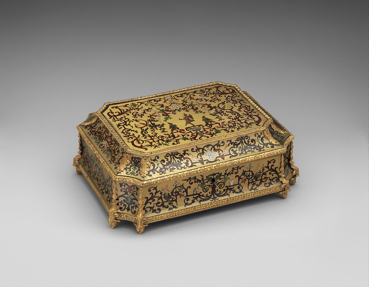 Toilet casket, Wood veneered with brass, tortoiseshell, tinted horn and mother-of-pearl, rosewood contre partie Boulle work); gilt bronze and steel, French 