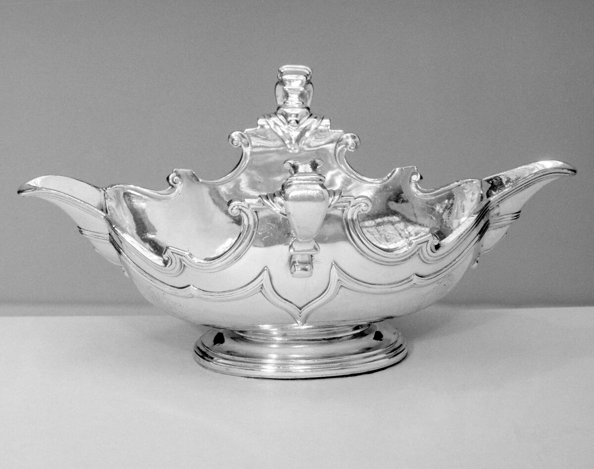 Sauceboat (one of a pair), Paul de Lamerie (British, 1688–1751, active 1712–51), Silver, British, London 