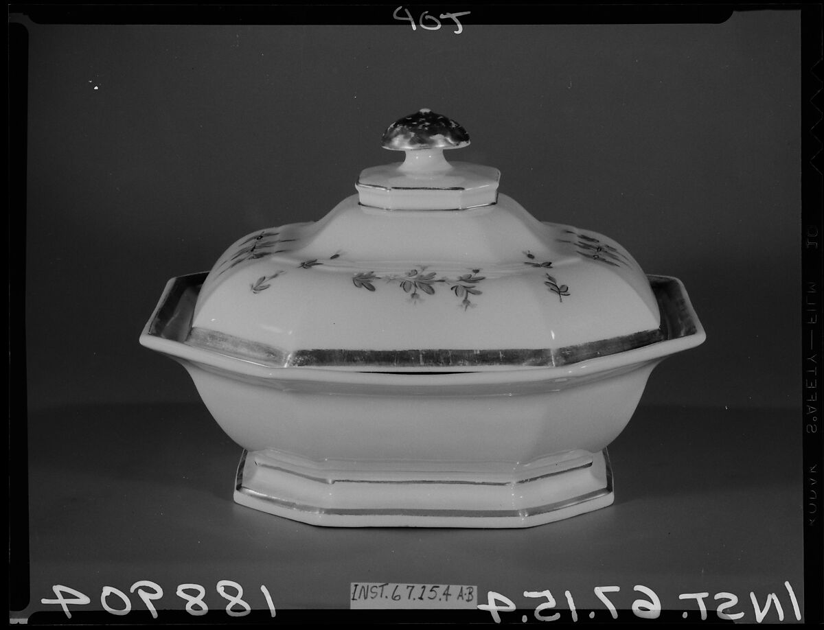 Covered Dish, Porcelain, French