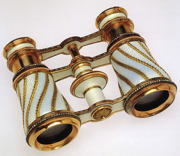 Imperial Opera Glasses, House of Carl Fabergé, Rose and green gold, trois-couleur gold, guilloché enamel, silver, rose-cut diamond, optical glass, Russian, St. Petersburg