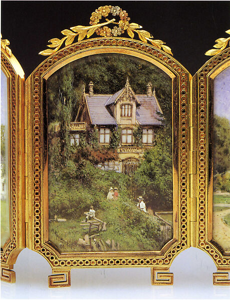 Danish Palaces Egg, House of Carl Fabergé, Green, rose, and quatre-couleur gold, guilloché enamel, star sapphire, cabochon emerald, rose-cut diamond nacre, crystal crimson silk velvet, Russian, St. Petersburg