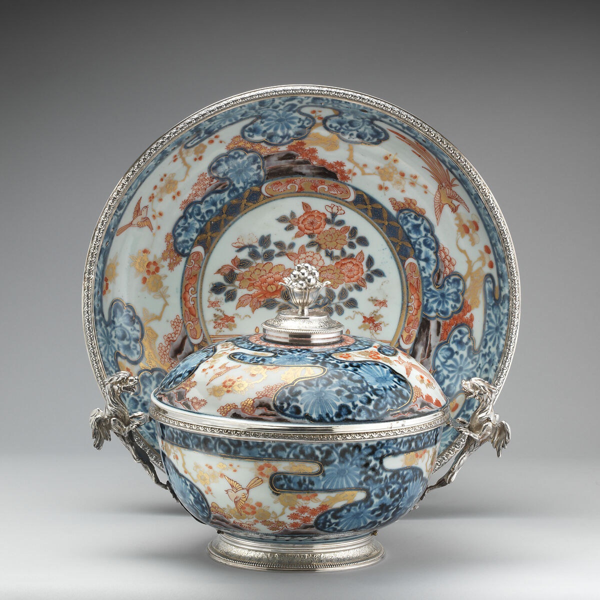Bowl with cover and stand, Paul Le Riche (French, master 1686, active 1738), Hard-paste porcelain, silver mounts, Japanese with French mounts