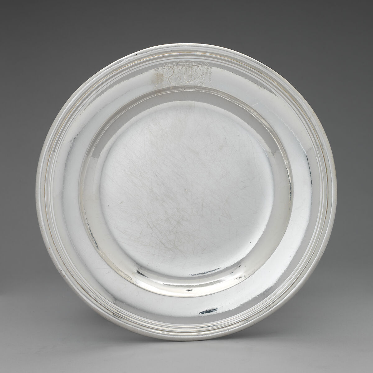 Plate (one of a set of twelve), Thomas Farren (British, active ca. 1707–d. 1743), Silver, British, London 