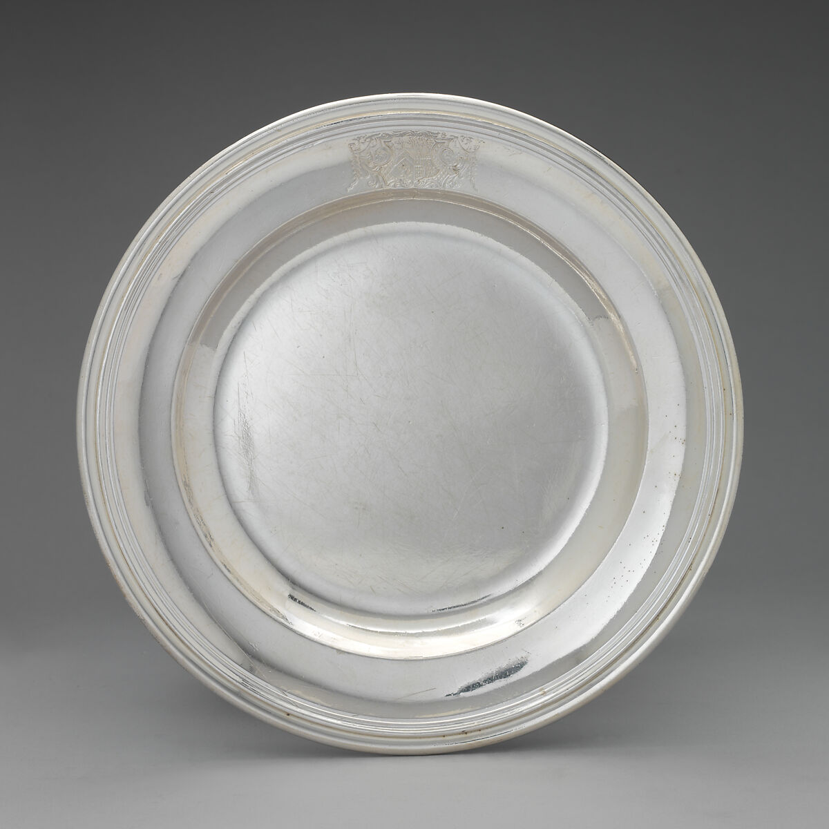 Plate (one of a set of twelve), Thomas Farren (British, active ca. 1707–d. 1743), Silver, British, London 