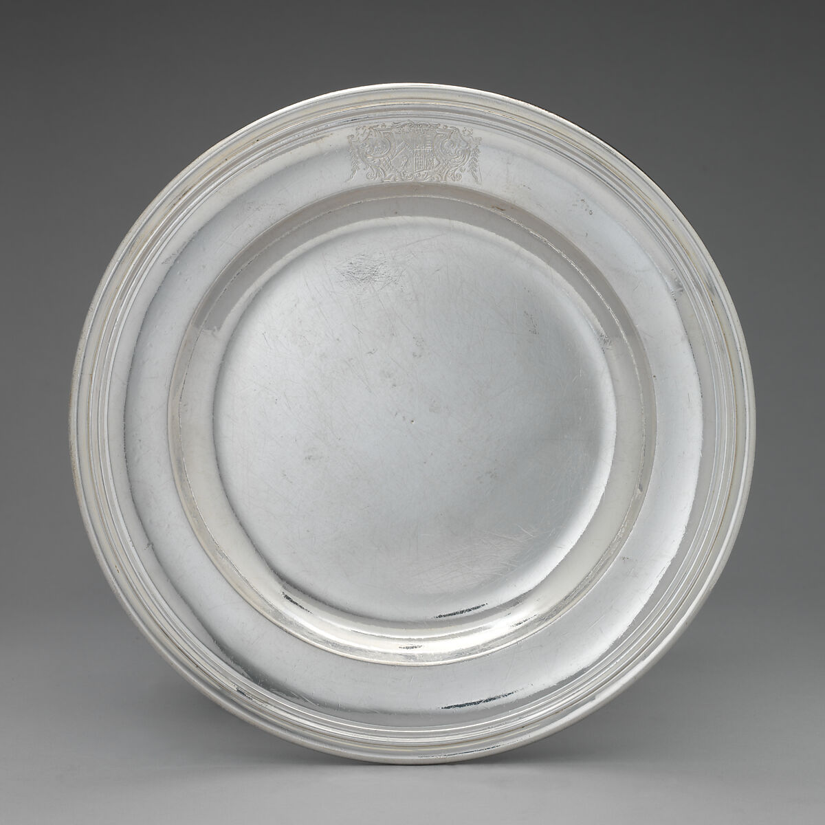 Plate (one of a set of twelve), Thomas Farren (British, active ca. 1707–d. 1743), Silver, British, London 