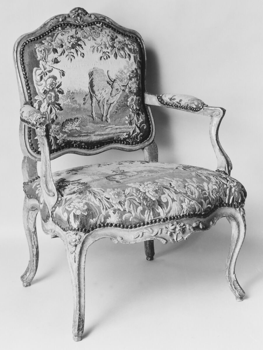 Armchair (part of a set of nine), Tapestry woven at Aubusson (Manufacture Royale, est. 1665: Manufacture, ca. 1812–present day), Carved and painted walnut; Aubusson tapestry upholstery, French 