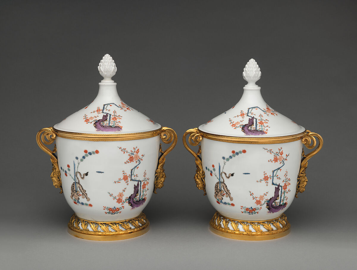 Ice cream pail (one of a pair), Meissen Manufactory (German, 1710–present), Hard-paste porcelain, gilt bronze, German, Meissen with Italian, Rome mounts
