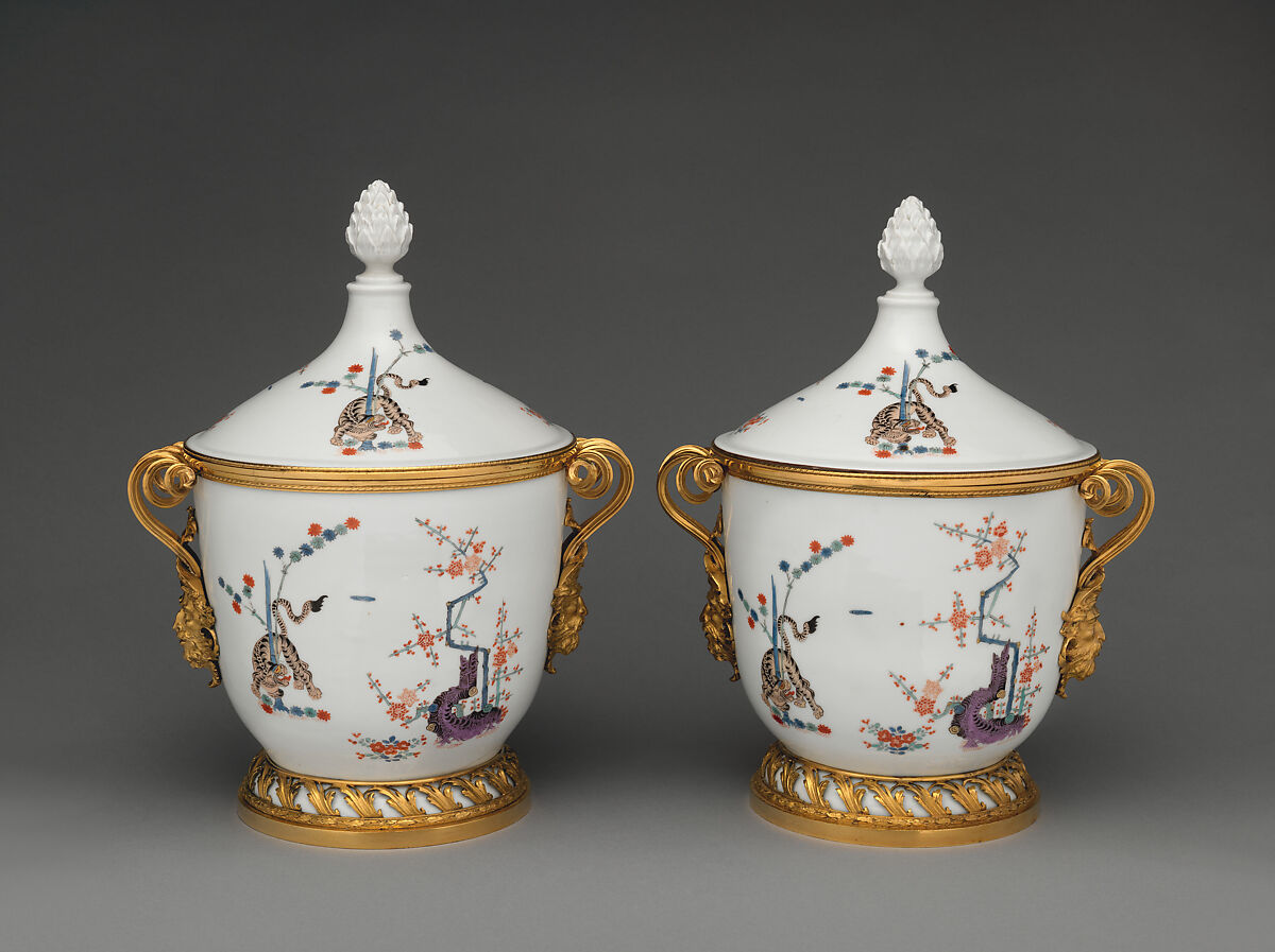 Ice cream pail (one of a pair), Meissen Manufactory (German, 1710–present), Hard-paste porcelain, gilt bronze, German, Meissen with Italian, Rome mounts