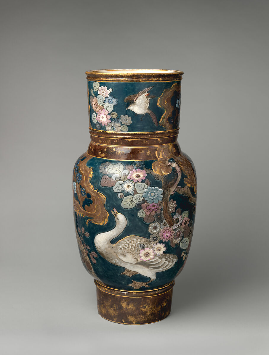 Vase with swan, Haviland &amp; Co. (American and French, 1864–1931), Porcelain, French, Paris 