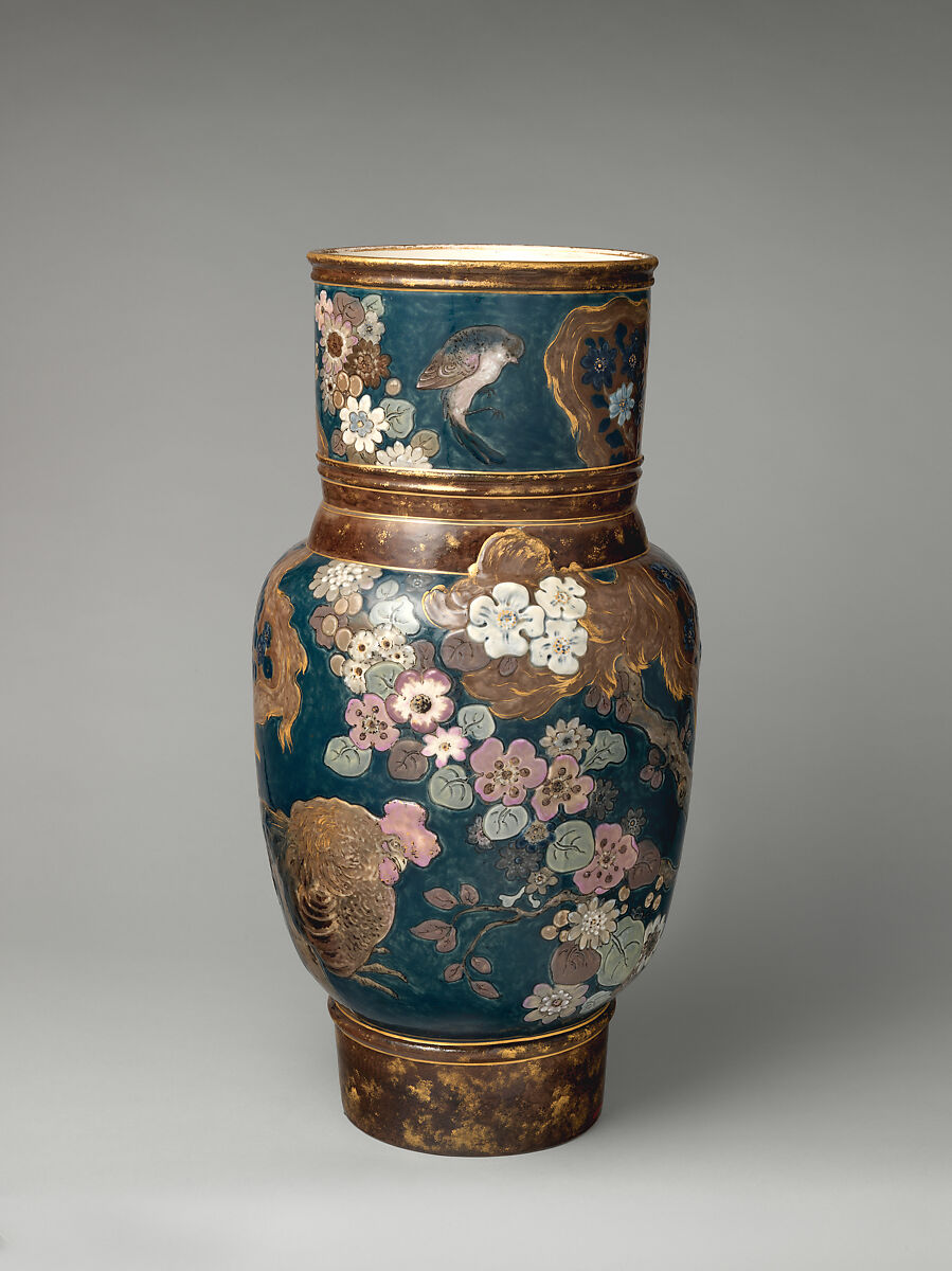 Vase with swan, Haviland &amp; Co. (American and French, 1864–1931), Porcelain, French, Paris