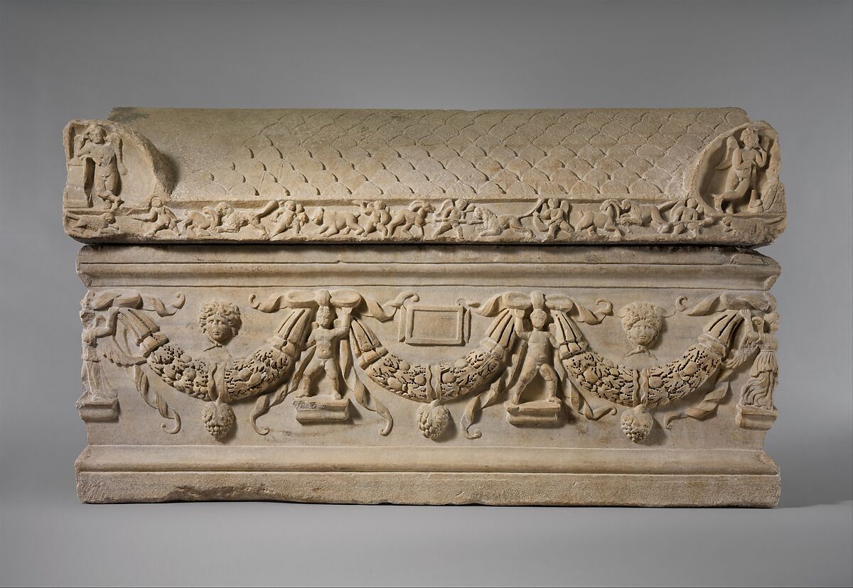 Marble sarcophagus with garlands, Marble, Proconnesian, Roman 