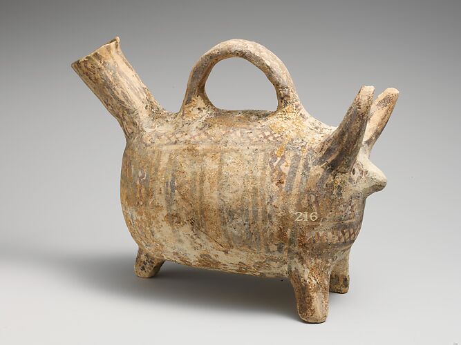 Terracotta zoomorphic askos (vessel)