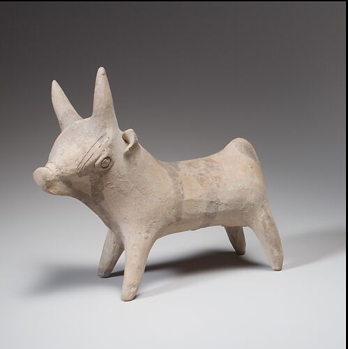 Terracotta vase in the form of a bull