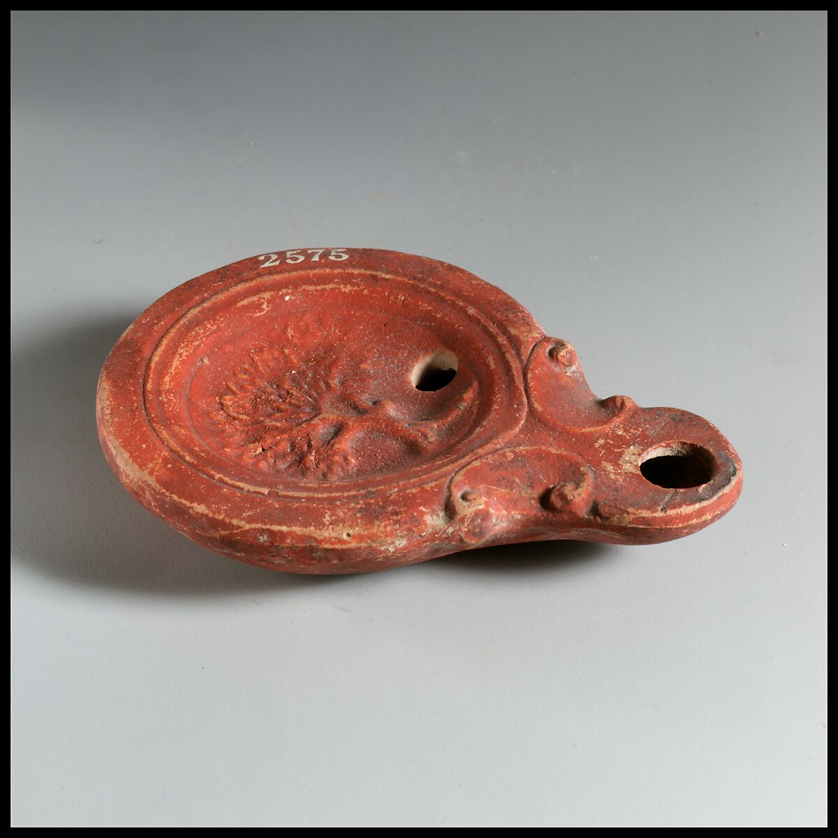 Terracotta oil lamp, Terracotta, Roman