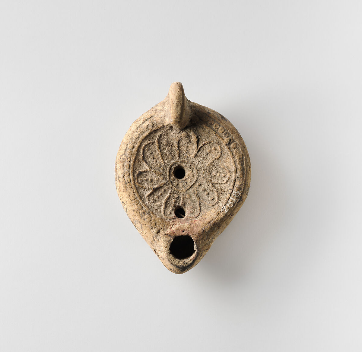 Terracotta oil lamp, Terracotta, Roman 