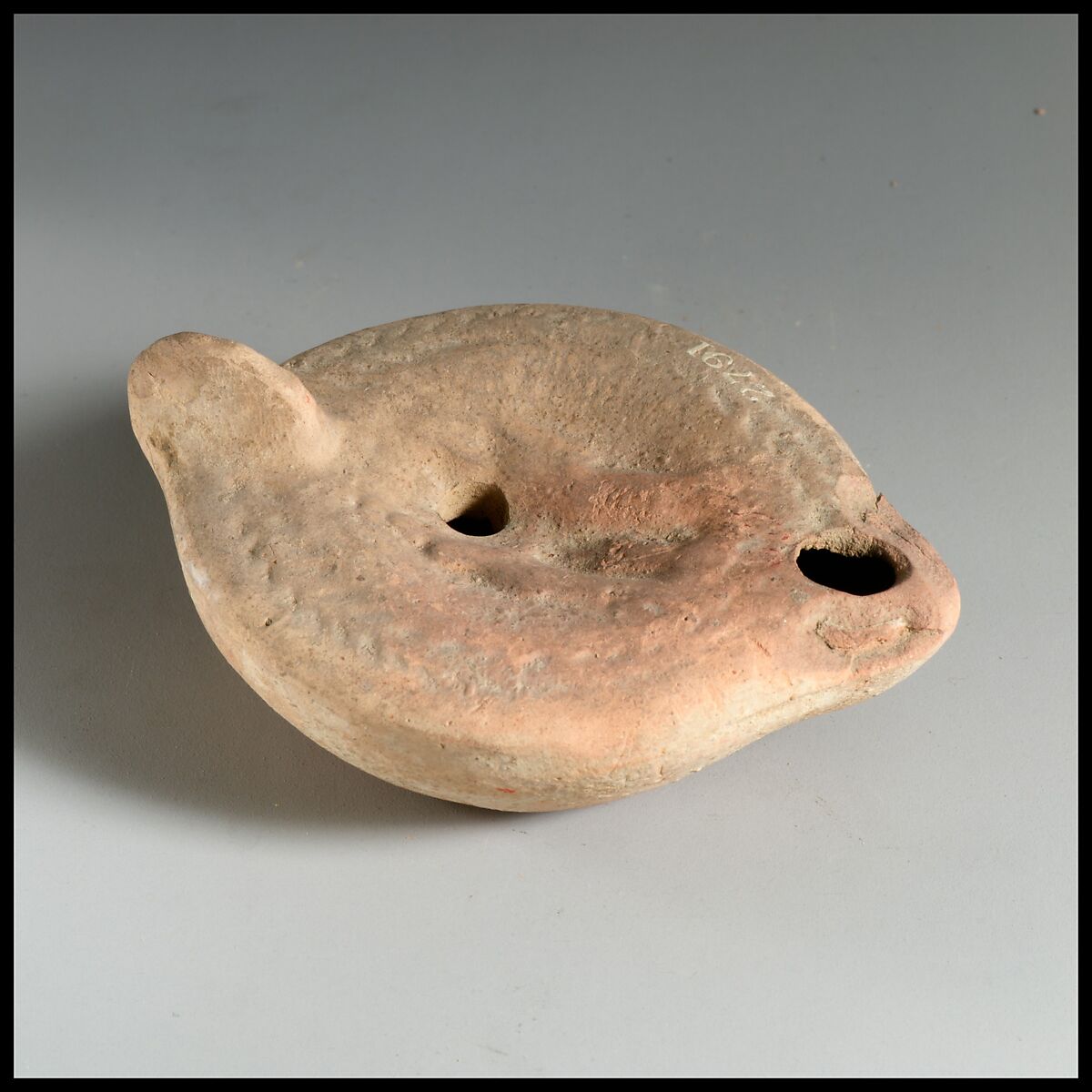 Terracotta oil lamp, Terracotta, Roman