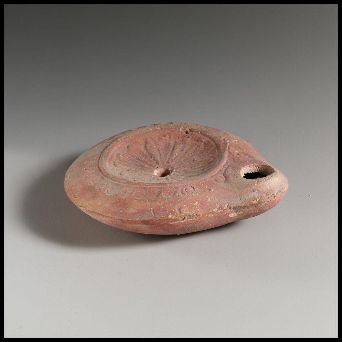 Terracotta oil lamp, Terracotta, Roman