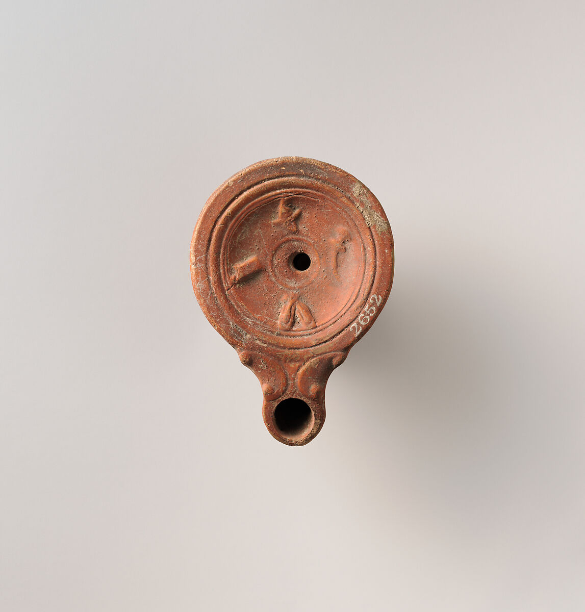 Terracotta oil lamp, Terracotta, Roman 