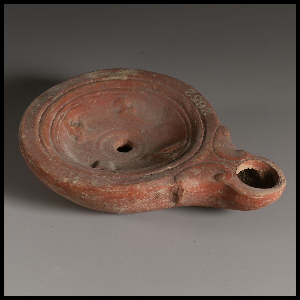 Terracotta oil lamp, Terracotta, Roman