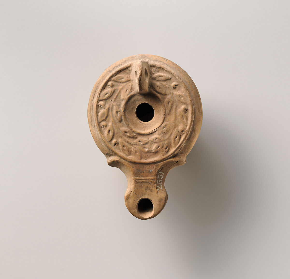 Terracotta oil lamp, Terracotta, Roman 